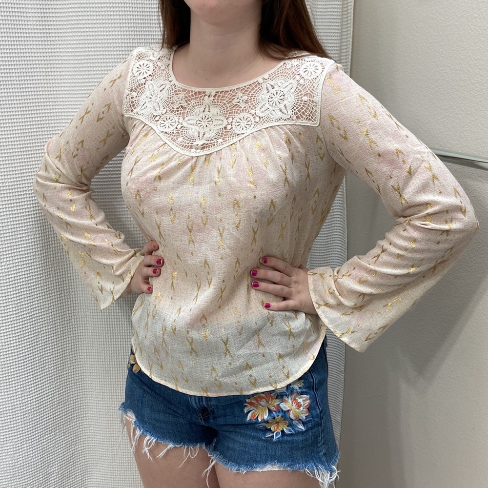 Women’s Xhilaration long sleeve gold and lace embellished blouse. Size small. - Picture 2 of 11